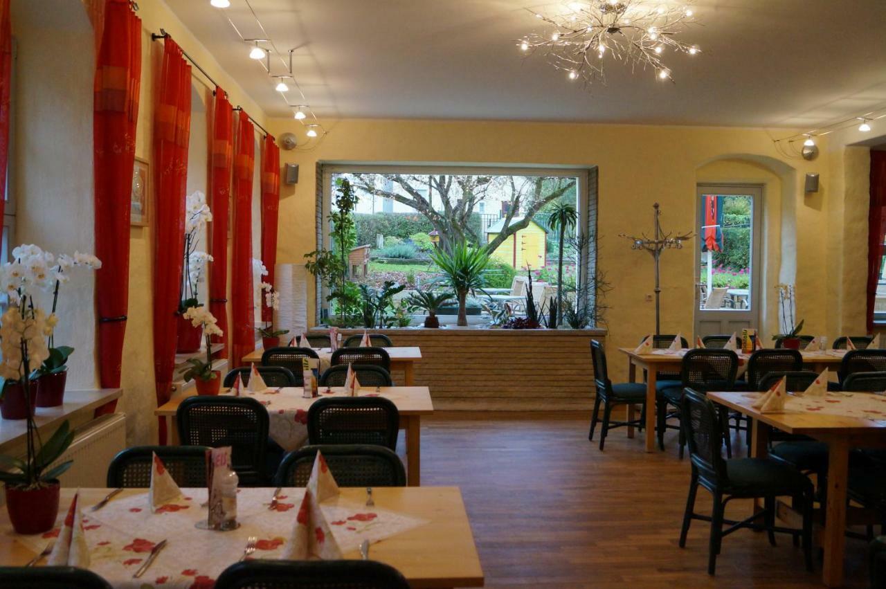 Ferienwohnungen Im Gasthaus Zur Gruenen Wiese Sebnitz Ngoại thất bức ảnh