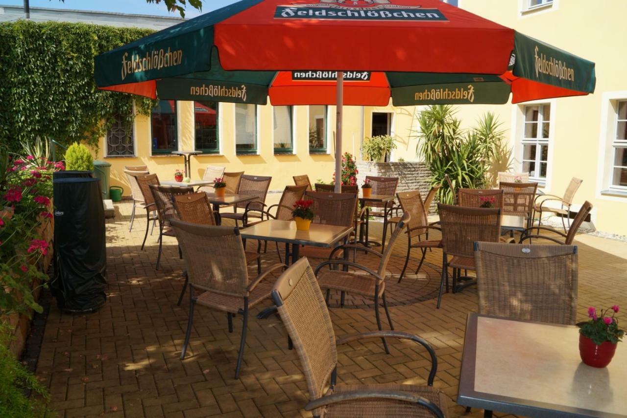 Ferienwohnungen Im Gasthaus Zur Gruenen Wiese Sebnitz Ngoại thất bức ảnh